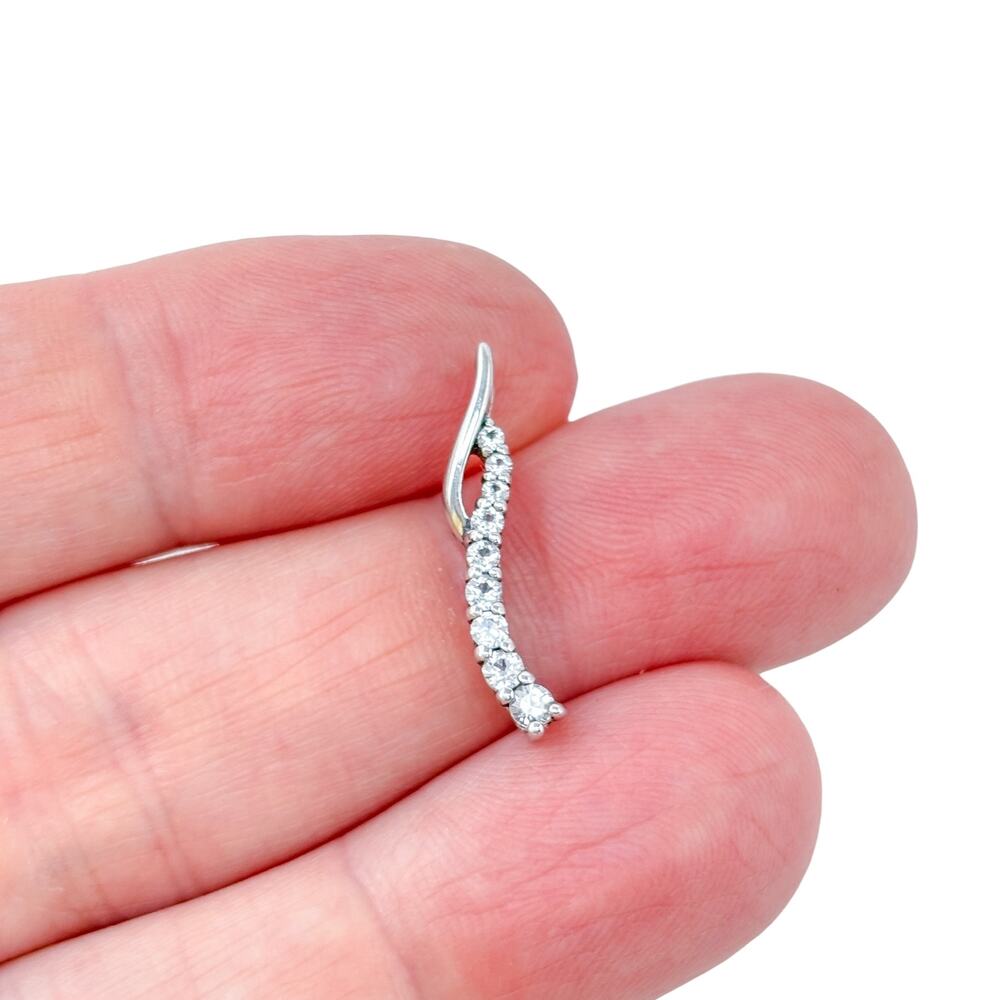Estate Sterling Silver 925 White Sapphire Graduated Pendant